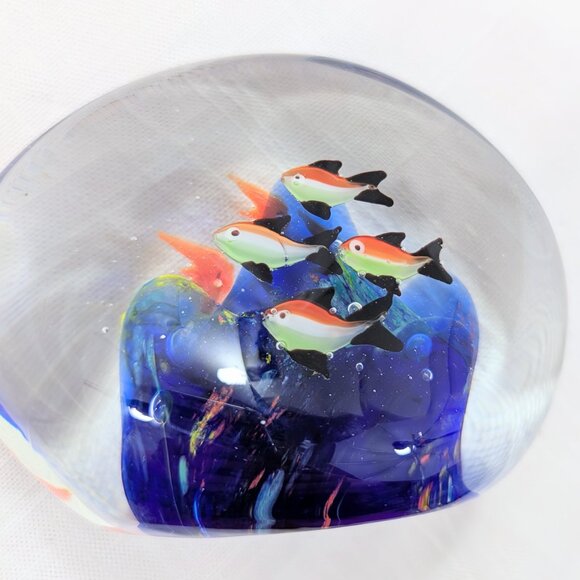 Murano? Style Glass Aquatic Fish Ocean Paperweight Sculpture Figurine - Picture 9 of 9